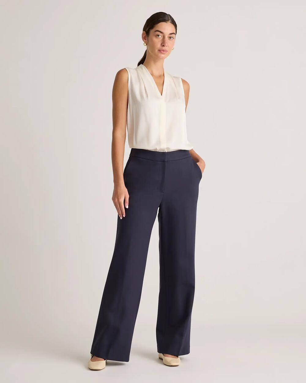 NWOT Quince Ultra-Stretch Pointe Trouser in "Navy" Blue Size 4